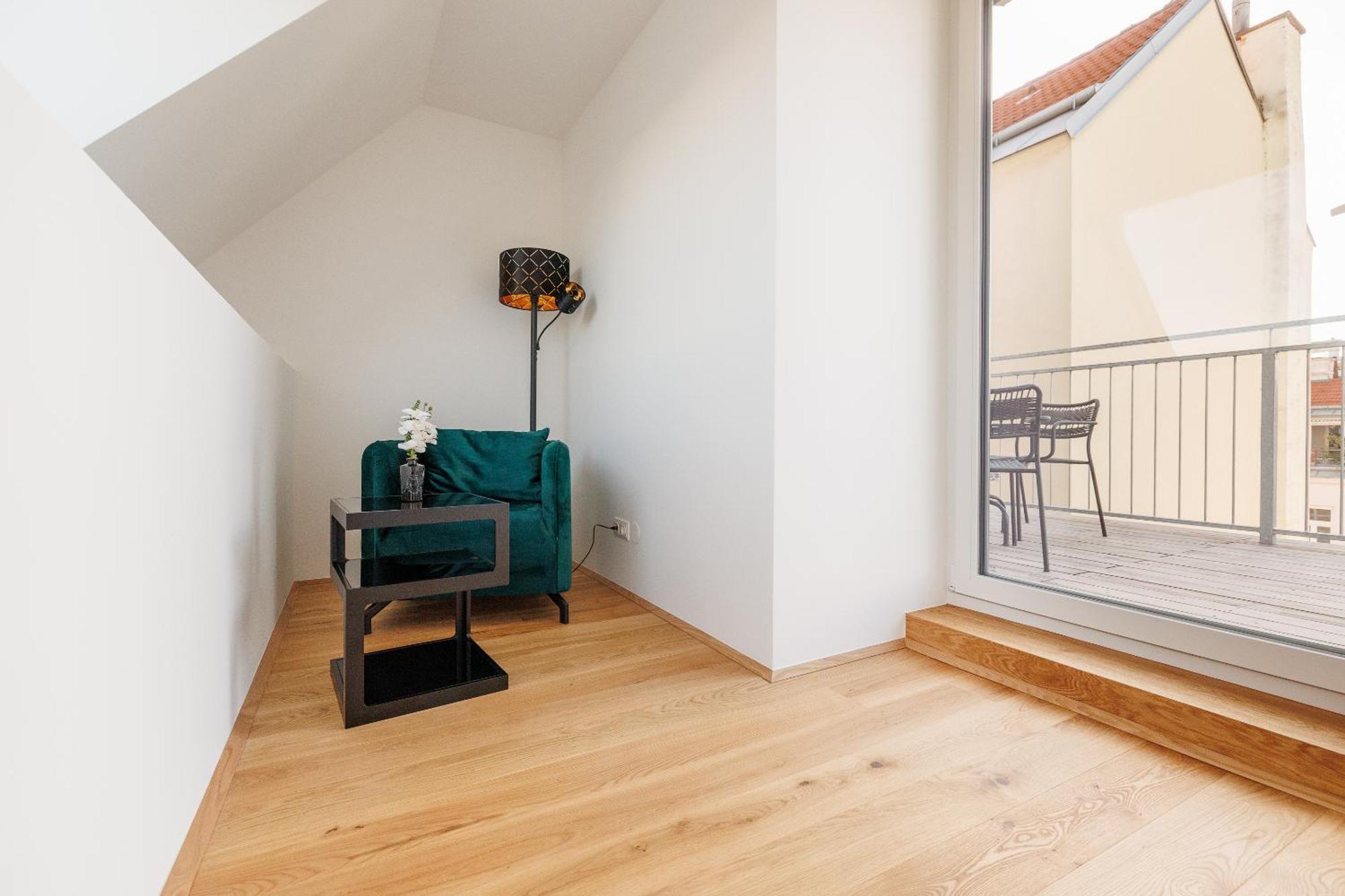 Symphony Apartments 42 - Modern Loft With Terrace And Grill In Central Location Wien Eksteriør billede